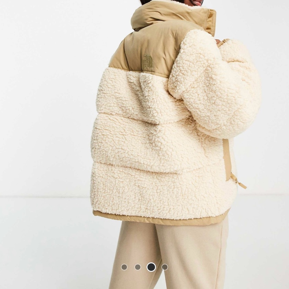 The North Face Beige Sherpa Jacket - Picture 2 of 8